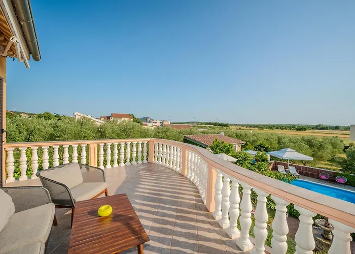 Luka Вилла Polaca